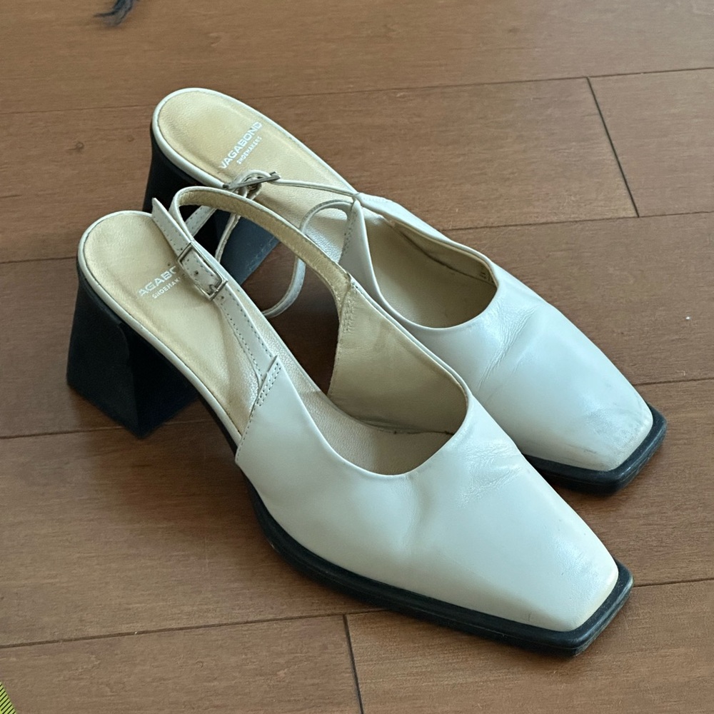 Vagabond Slingback Block Heel Pumps